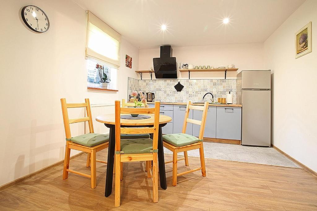 Dom Na Klonowym Wzgorzu Bed & Breakfast Stronie Śląskie Dış mekan fotoğraf