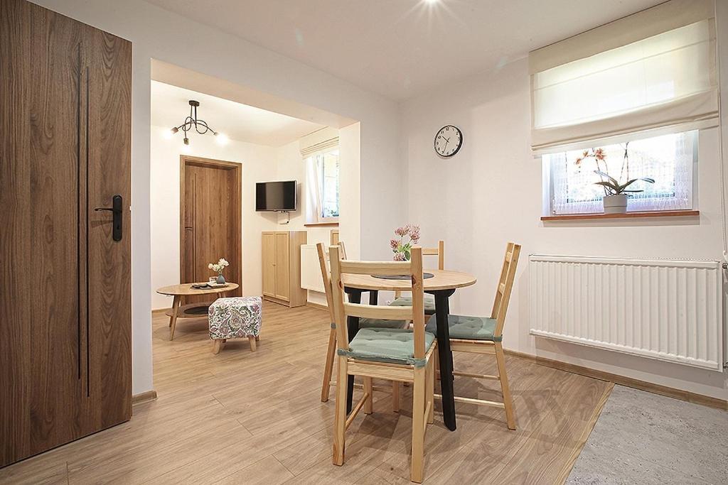 Dom Na Klonowym Wzgorzu Bed & Breakfast Stronie Śląskie Dış mekan fotoğraf