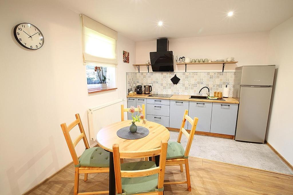 Dom Na Klonowym Wzgorzu Bed & Breakfast Stronie Śląskie Dış mekan fotoğraf